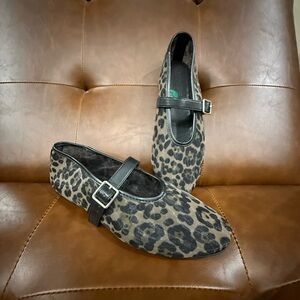 Pre-owned Leopard Print Women's Mesh Shoes with Buckle